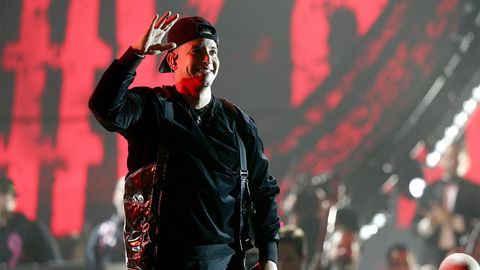 preview for Daddy Yankee Dedicates Latin Music Awards Performance to Women With Breast Cancer