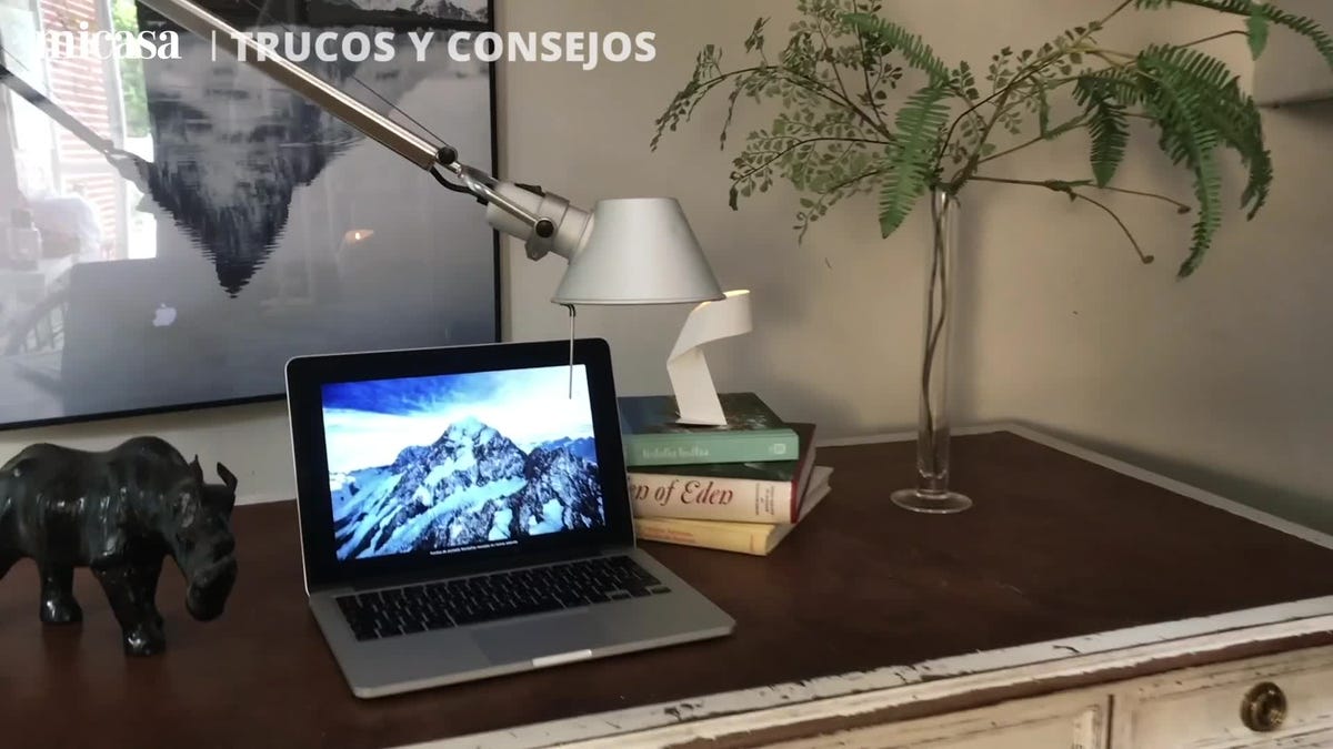preview for Cómo aprovechar el espacio bajo la escalera