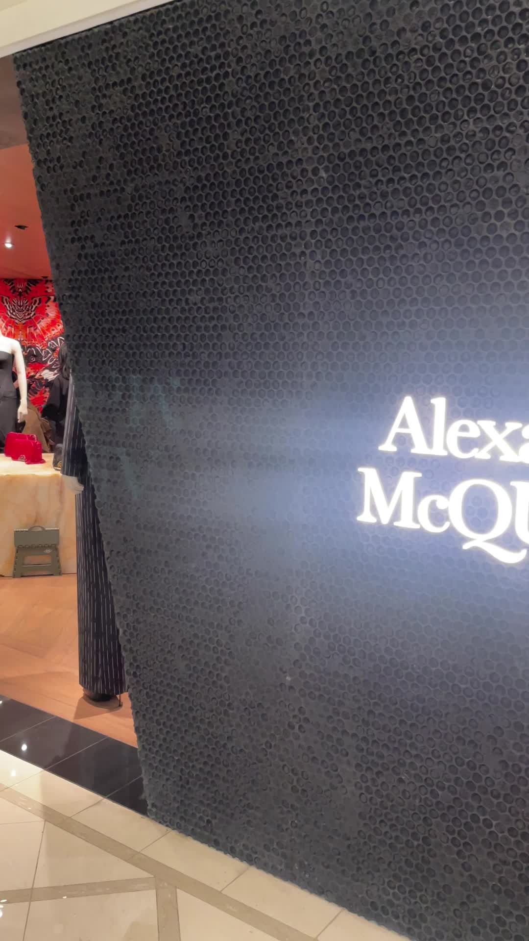 preview for ALEXANDER McQUEEN Seoul