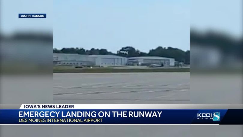 Des Moines International Airport runway reopened after emergency landing