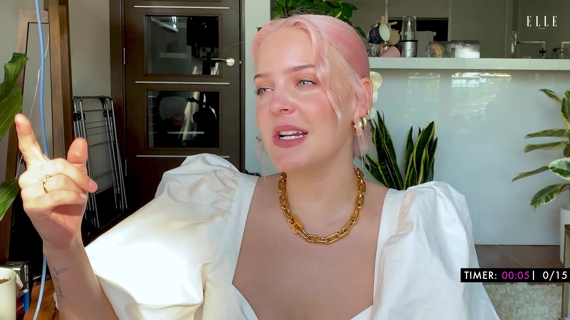 Anne-Marie Sings Beyoncé, Spice Girls, and Britney Spears in a Game of Song Association