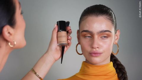 preview for The exact foundation Kim Kardashian's makeup artist uses