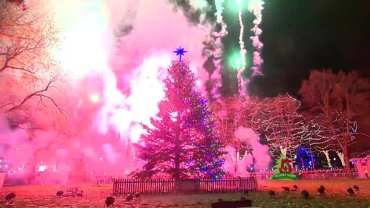 Louis Vuitton x Greenbelt Christmas Tree Lighting - video Dailymotion