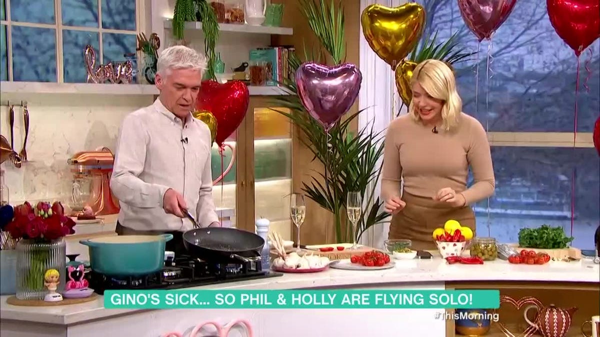 Holly Willoughby daughter belle