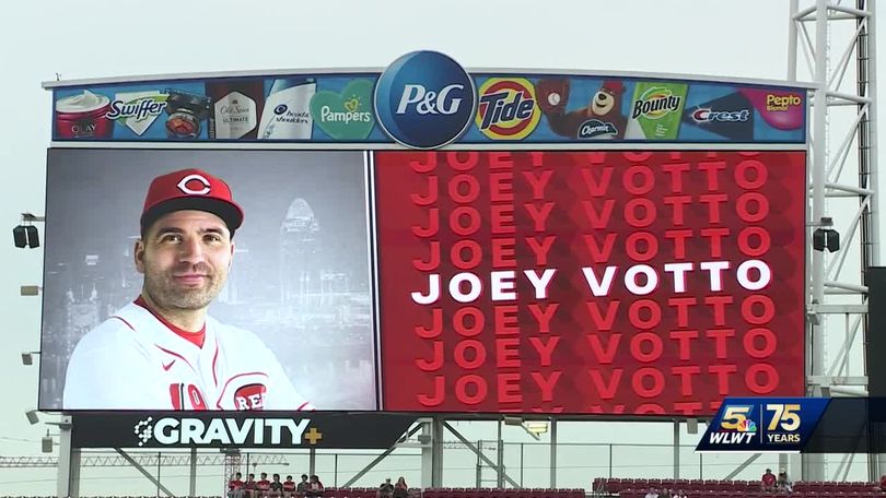 Joey Votto Signed Cincinnati Reds Autographed Game Used Batting