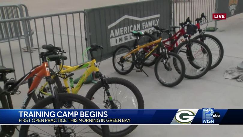 Training camp practice begins in Green Bay