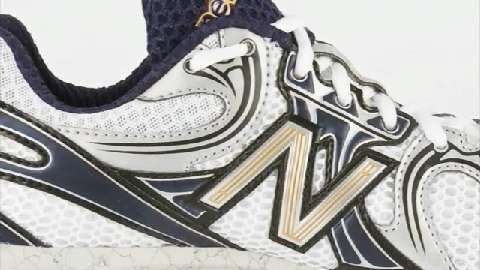 preview for New Balance 860