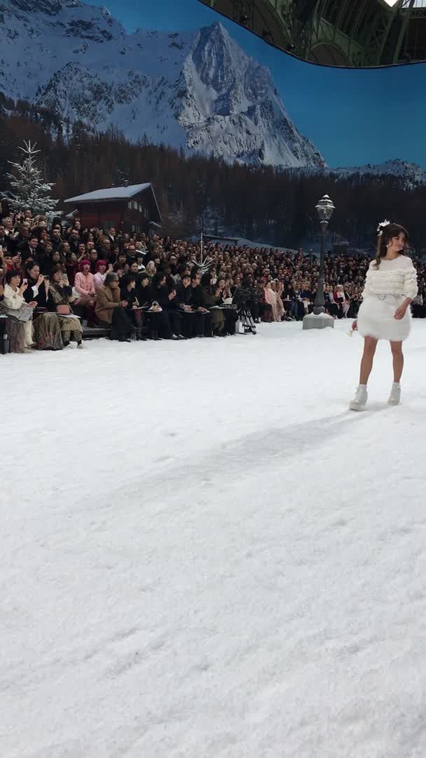 preview for Penelope Cruz at Chanel autumn/winter 2019