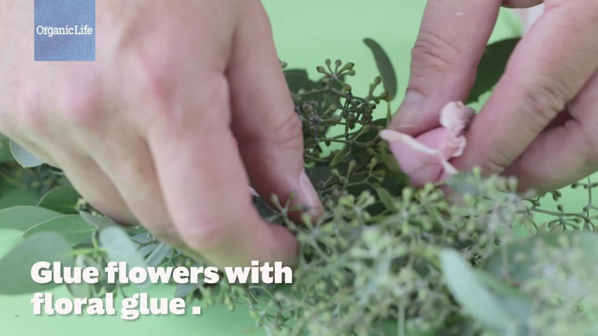 DIY Floral Garlands Wit and Delight