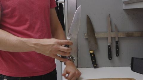 preview for 4 Essential Knives You Need to Trick Your Friends Into Believing Your a Professional Chef