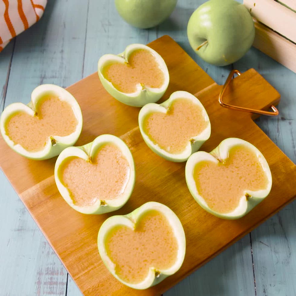 caramel jell o apple shots