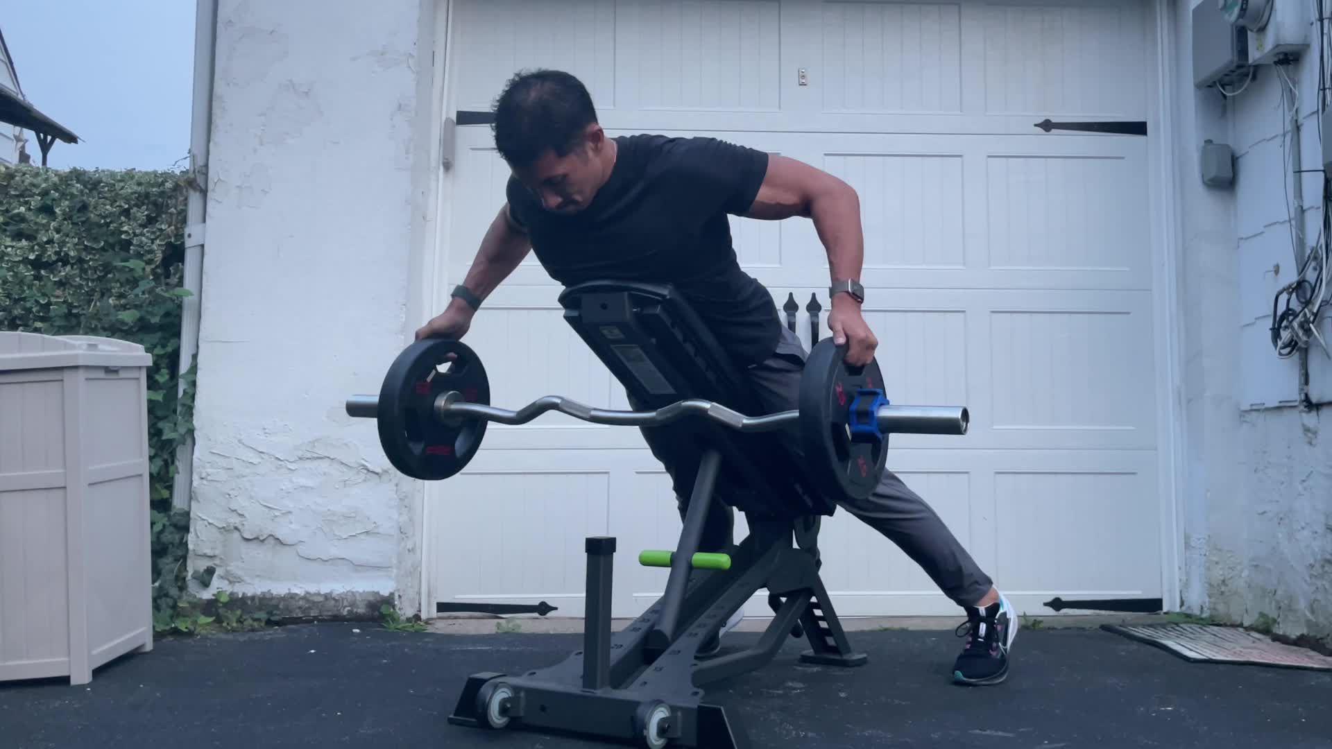7 Wide Slab Movements to Add to Your Back Workout - Elite Health And  Physique