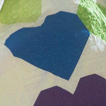 Heart Quilts Being Made For Those Affected By Pulse Nightclub Tragedy