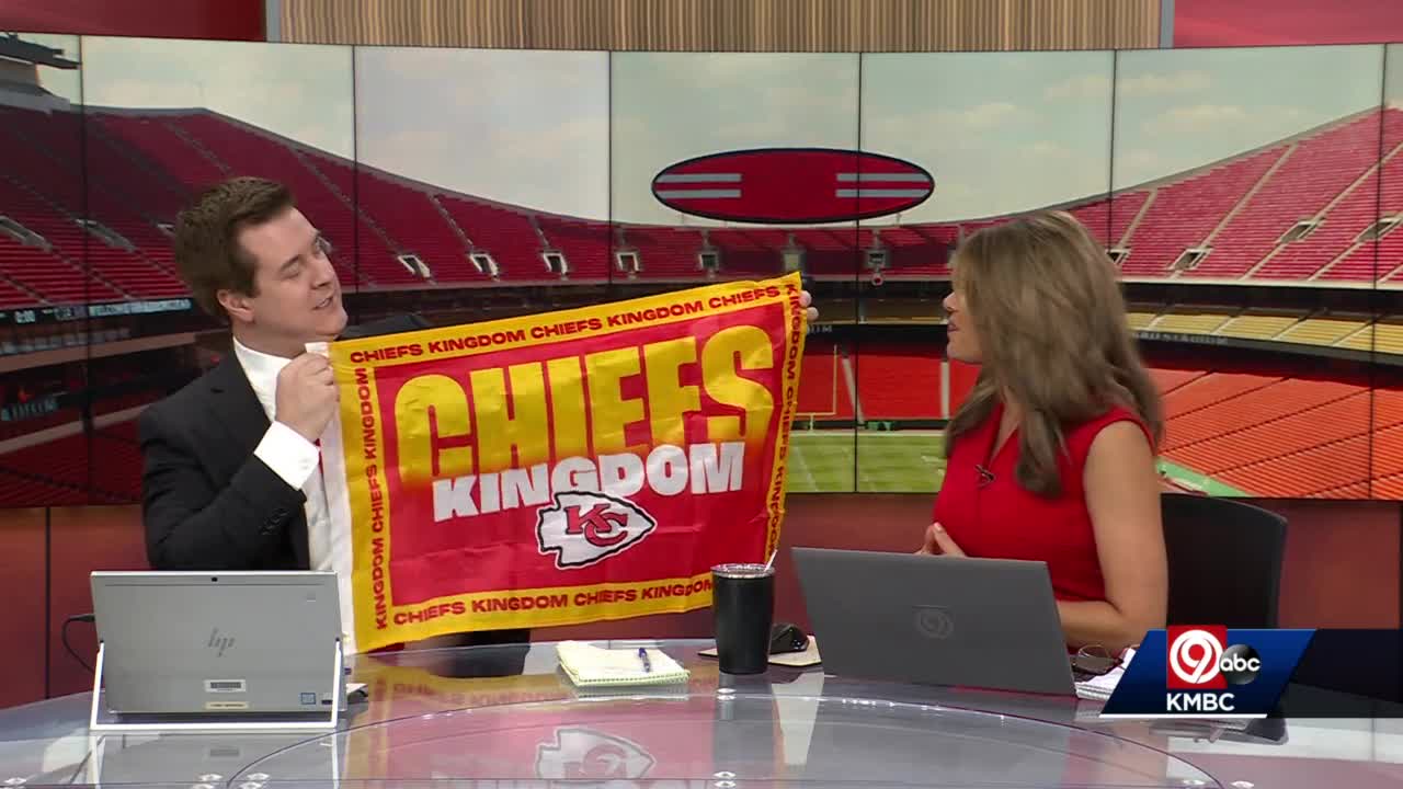 Red Friday: How to get a 2022 Chiefs flag - KCtoday