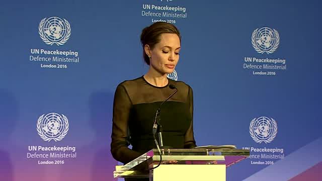preview for Angelina Jolie delivers speech at UN meeting