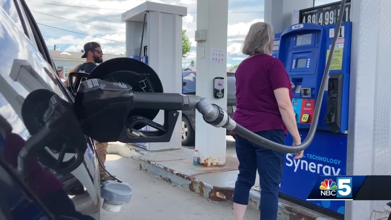 Gas prices drop to 99 cents a gallon at Hixson station