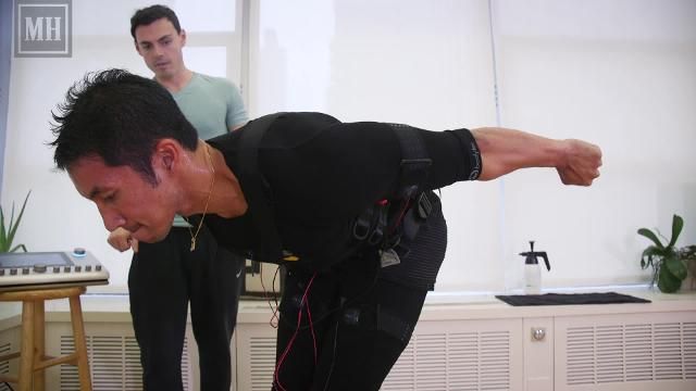I Did an Electric Muscle Stimulation Workout, and My Left Butt Cheek Has  Never Felt More Alive