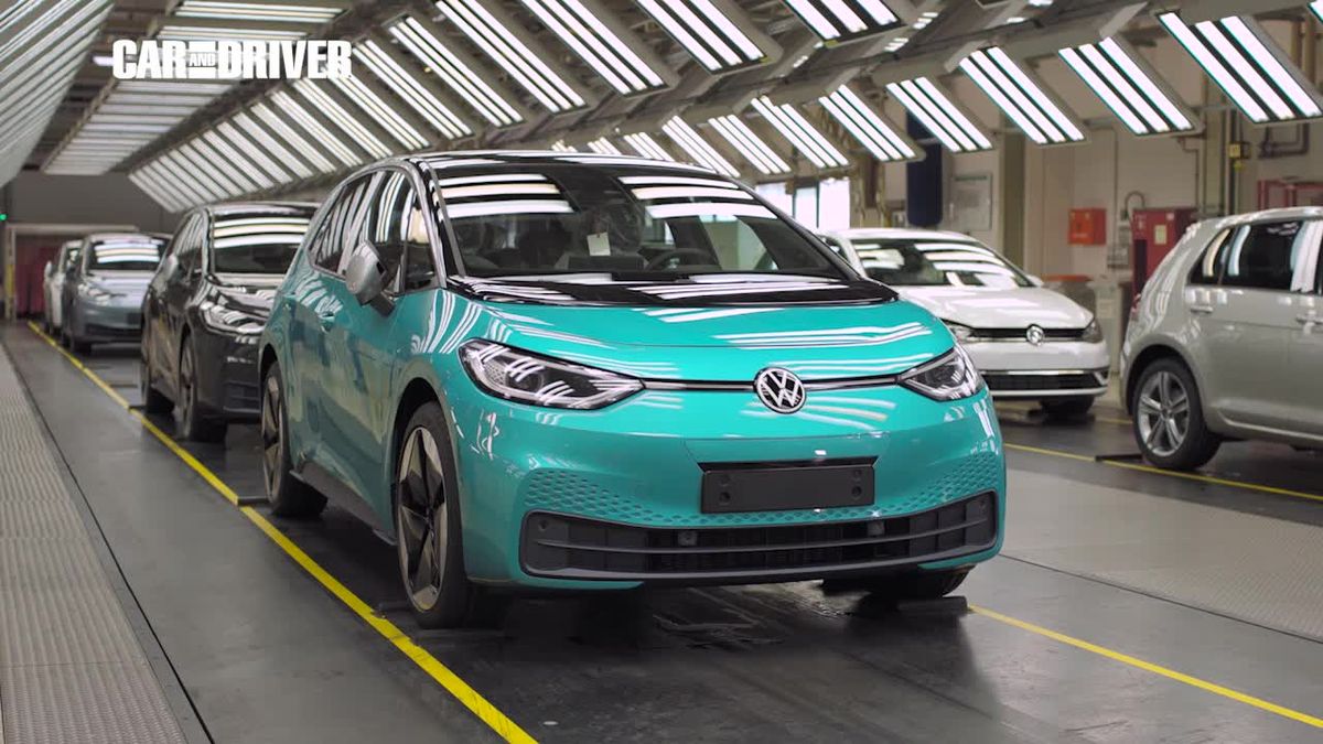 preview for La producción del Volkswagen ID.3 da comienzo en la planta de Zwickau