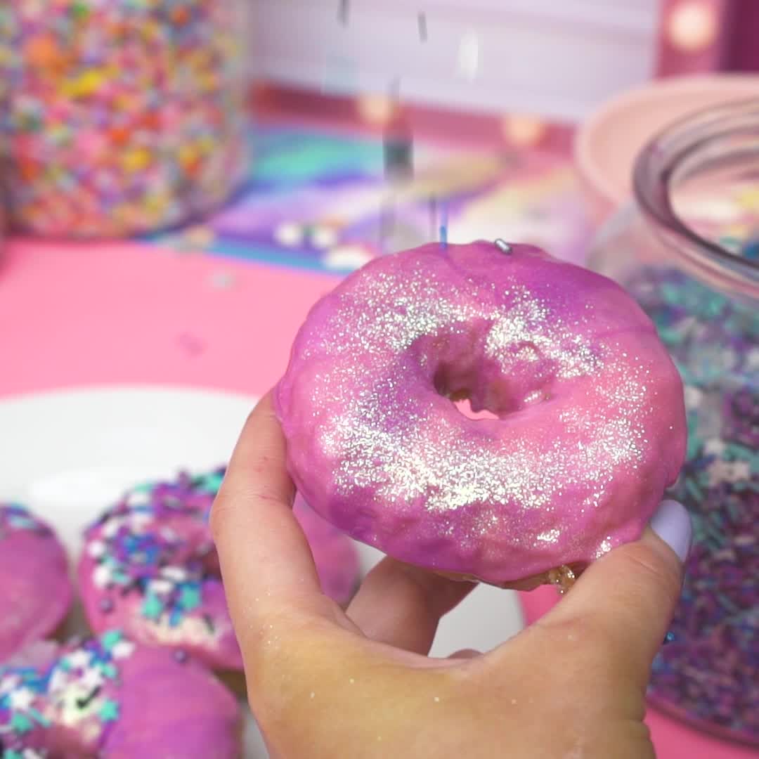 preview for Try to look away from these super Instagrammable treats