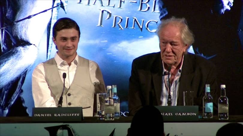 Michael Gambon: Daniel Radcliffe and JK Rowling lead Harry Potter tributes  to Dumbledore star