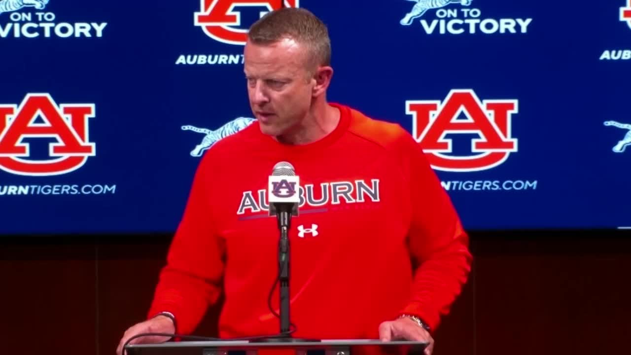 Is Auburn football wearing orange jerseys vs. Penn State?