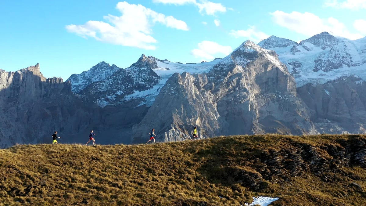 trail runner mountain girl