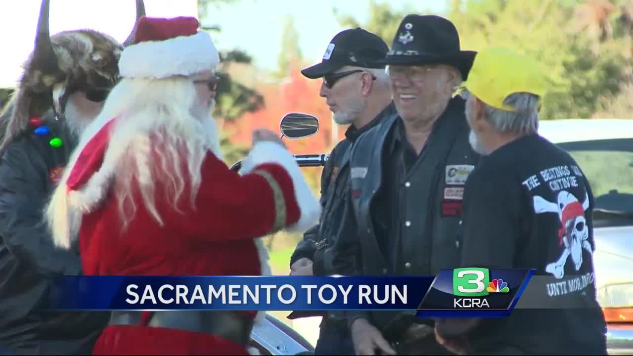 Thousands Of Motorcyclists Kick Off 40th Annual Sacramento Toy Run