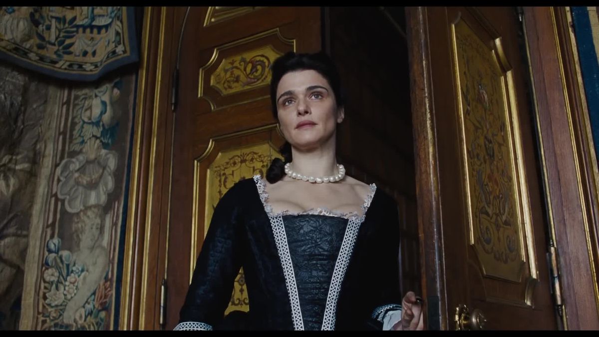 preview for The Favourite Trailer