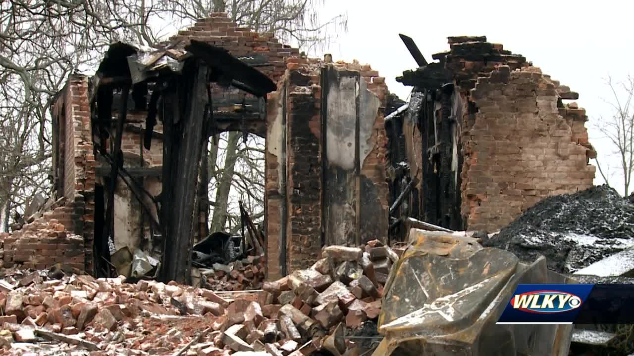 Faulty stove likely to blame in southern Indiana fire that killed 3
