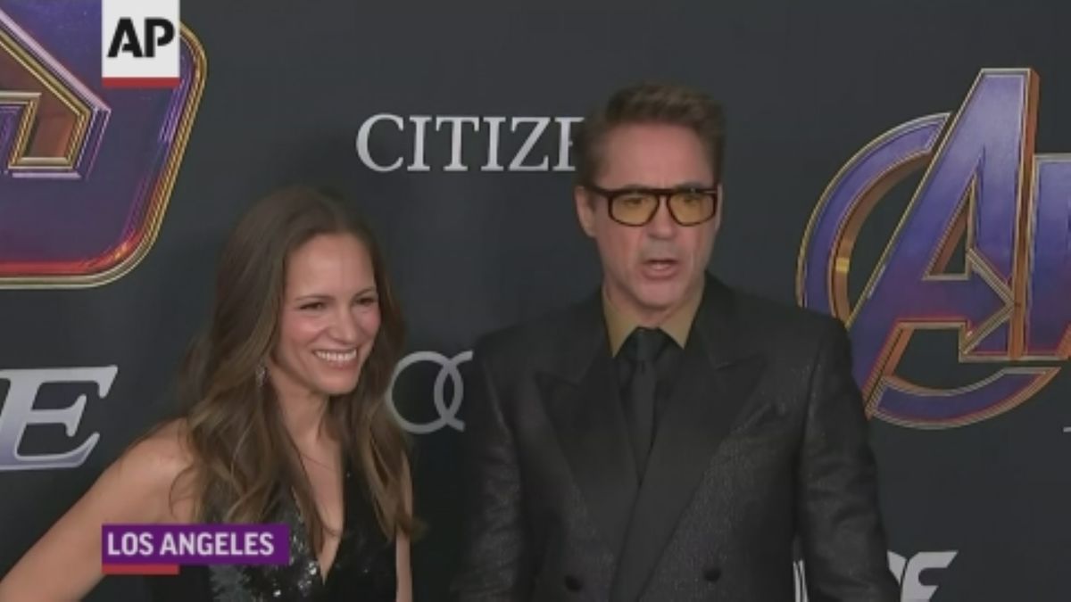 preview for Downey Jr. and co-stars hit 'Endgame' red carpet