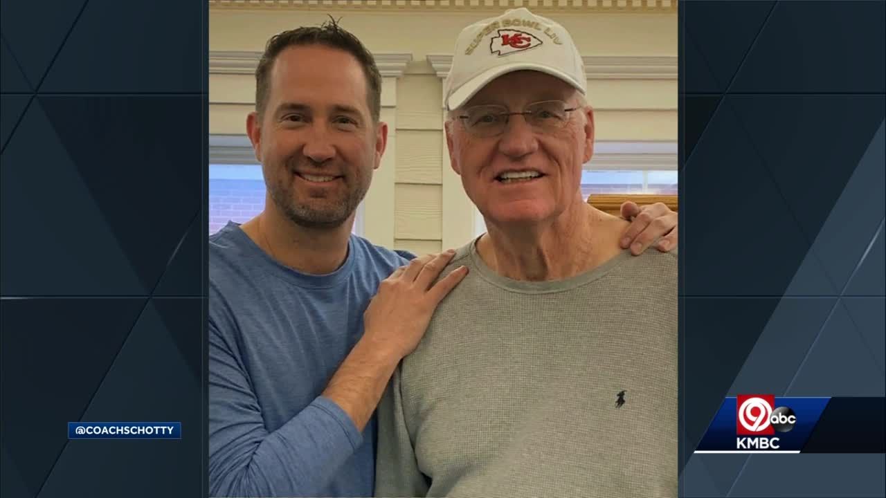 Marty Schottenheimer's son posts congratulations to Chiefs