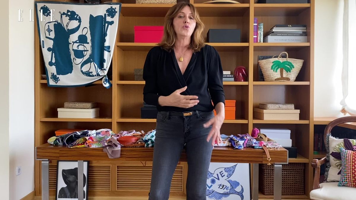 preview for Trucos de estilo de Sylvia Montoliu: cómo combinar el pañuelo con una camiseta