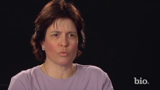 preview for Steve Jobs - Mini Biography
