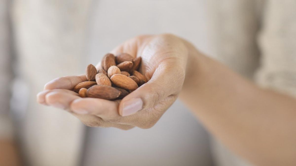 preview for This Is Why Almonds Help You Lose Weight