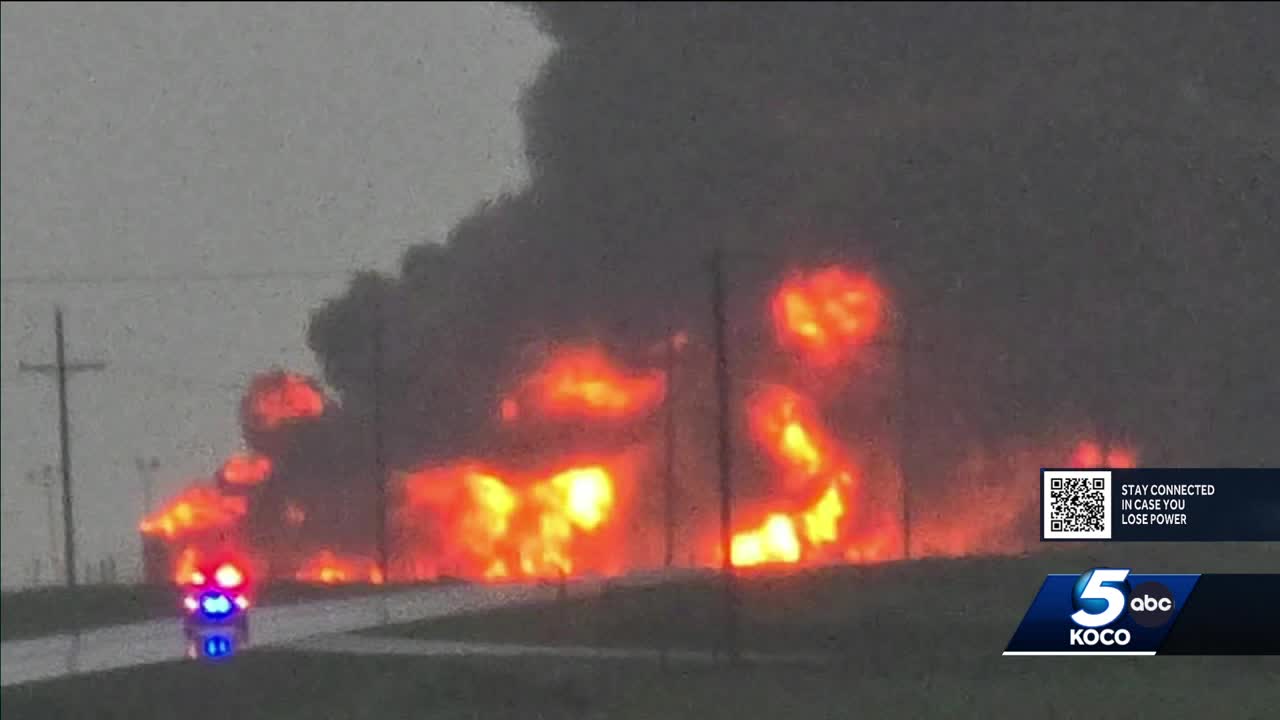 Lightning strike reportedly sparks large fire at oil field in Watonga