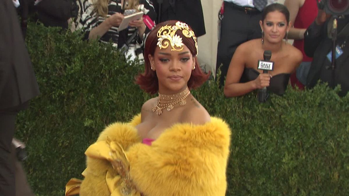 preview for Rihanna at the 2015 Met Gala