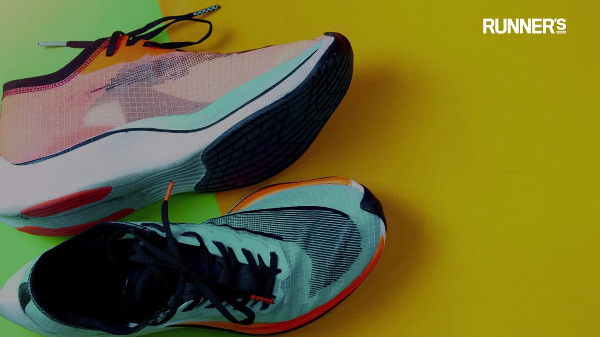 preview for Tutte le cose che non sapevi sulle scarpe da corsa in fibra di carbonio