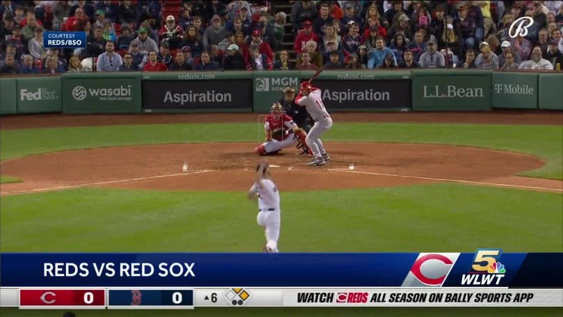 Reds players go inside the Green Monster at Fenway Park 