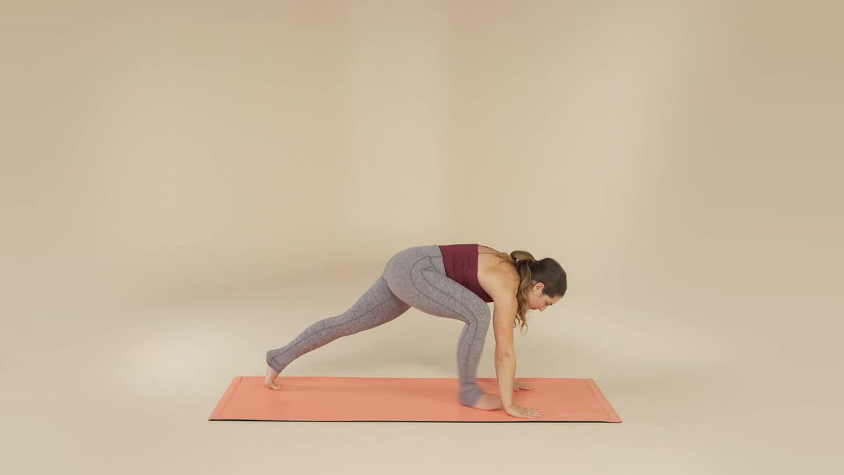 Physical fitness, Shoulder, Yoga, Standing, Joint, Leg, Arm, Yoga mat, Thigh, Balance, 