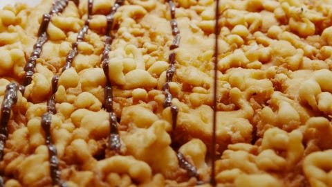 preview for This Loaded Funnel Cake Weighs 7 Pounds!