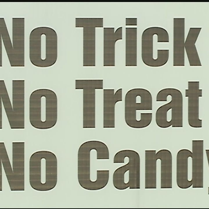 With rule changes about yard signs, here's how to check your  trick-or-treating route for sex offenders, predators