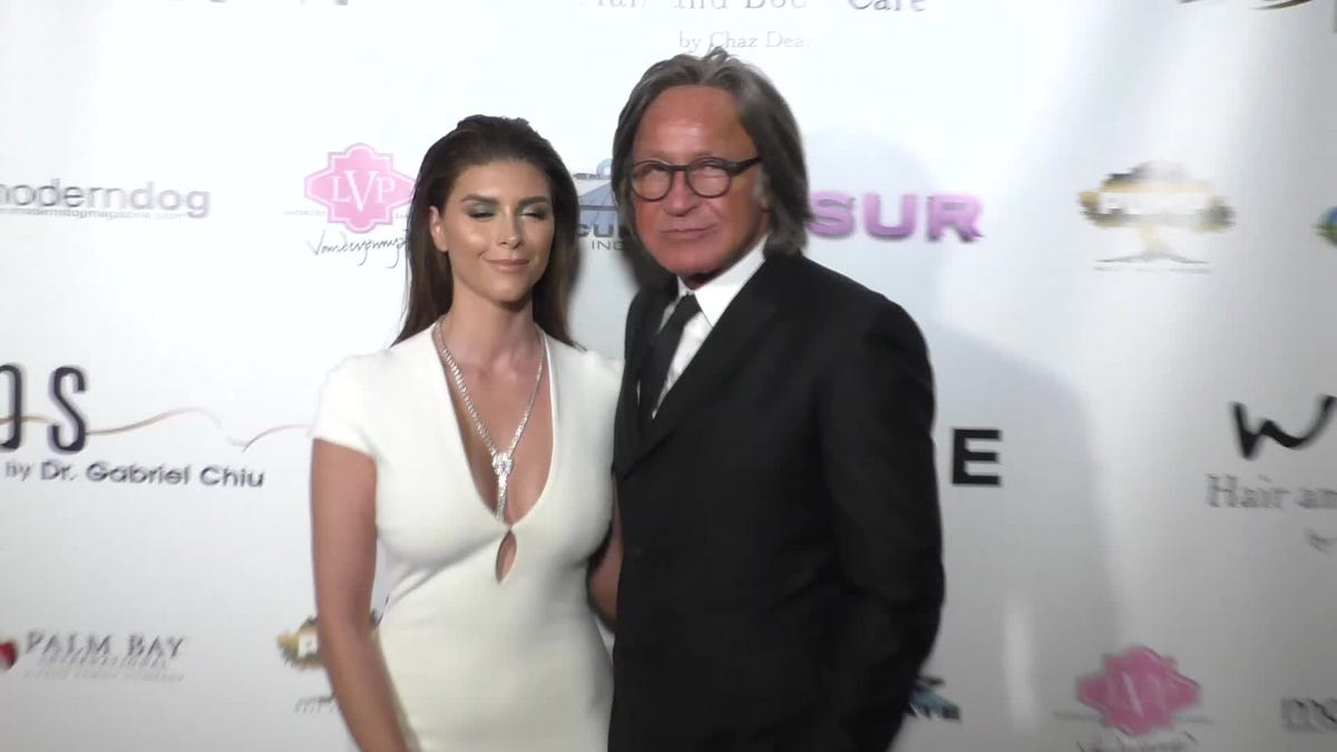 preview for Shiva Safai and Mohamed Hadid on the red carpet