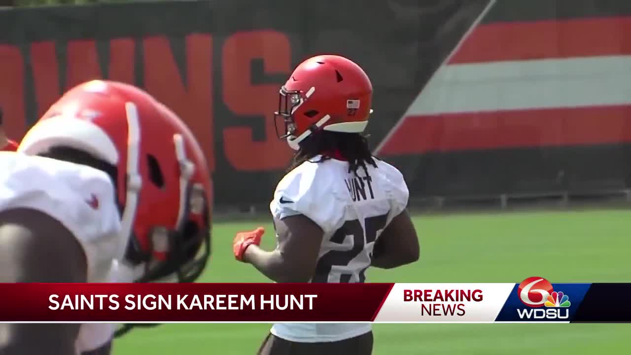 Kareem Hunt reportedly visiting Colts after spending Tuesday with Saints