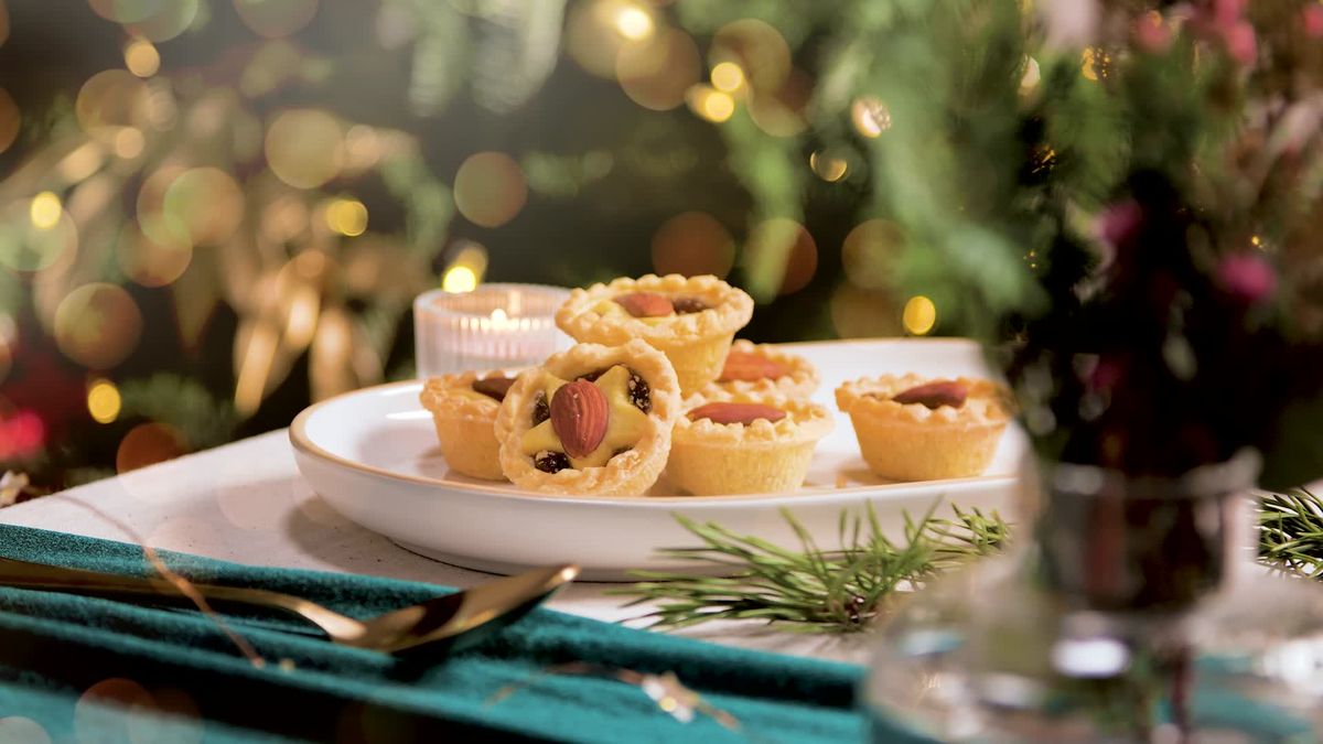 preview for Good Housekeeping Institute Christmas Taste Test 2023