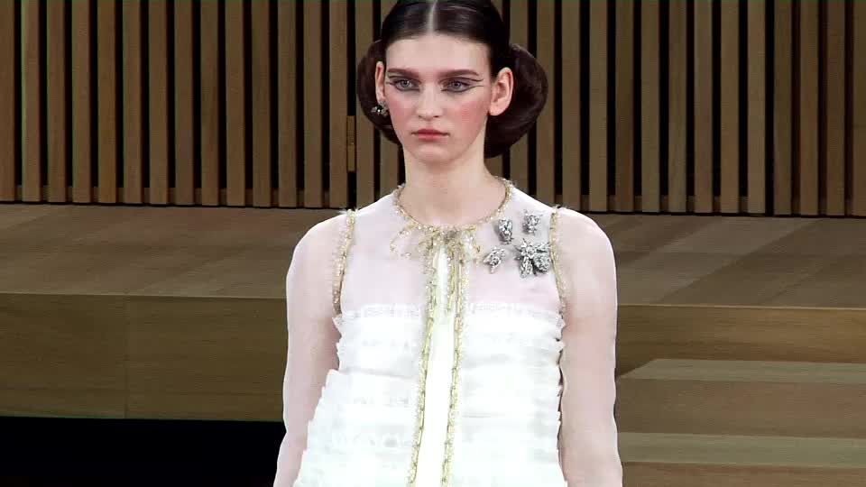 preview for Chanel Spring/Summer 2016 Couture