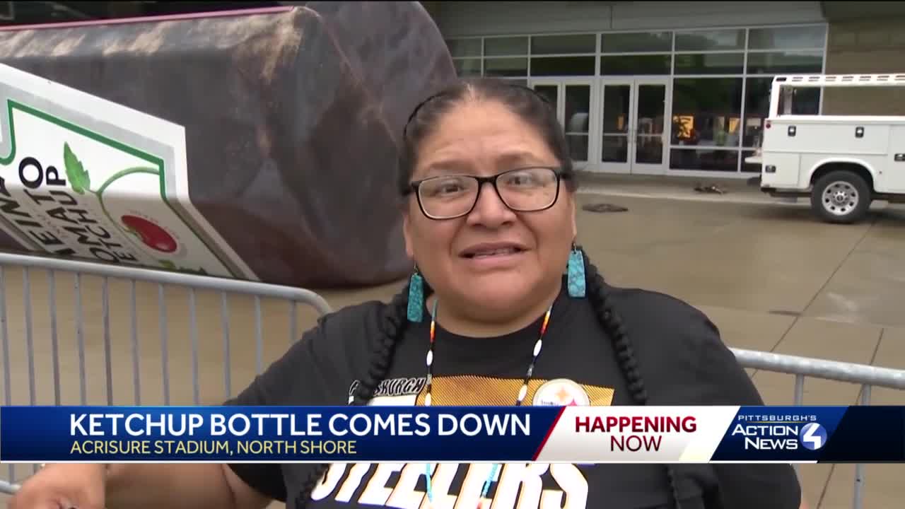 Iconic Heinz Field ketchup bottles come down as Steelers go through with  stadium name change