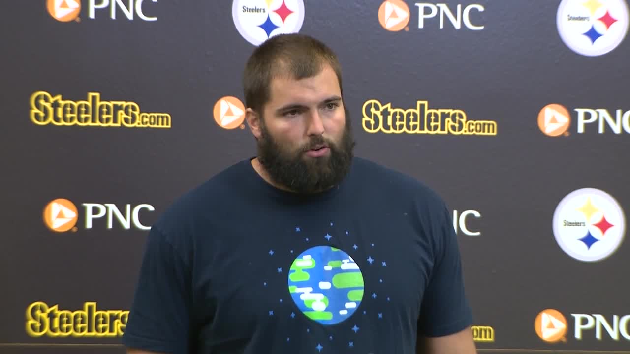 Alejandro Villanueva: I threw Steelers under bus on national anthem