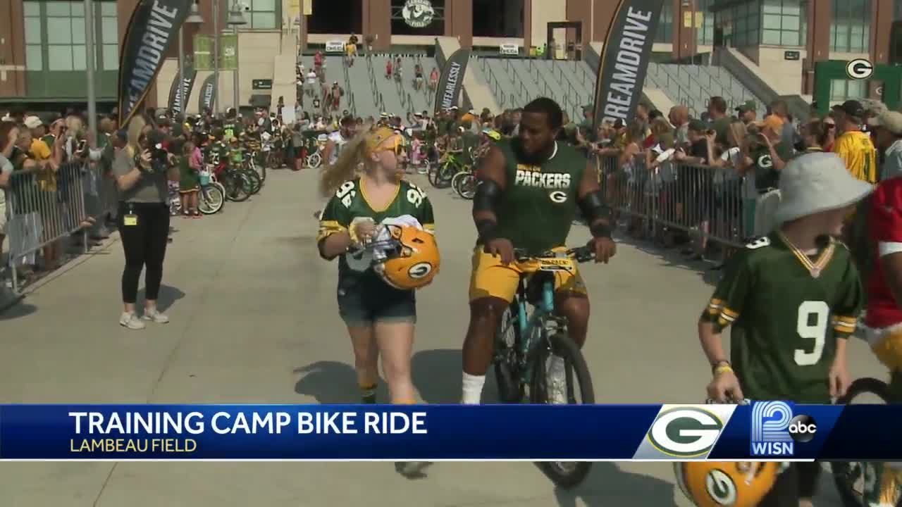 Experience the Green Bay Packers Training Camp Bike Tradition - We Wisconsin