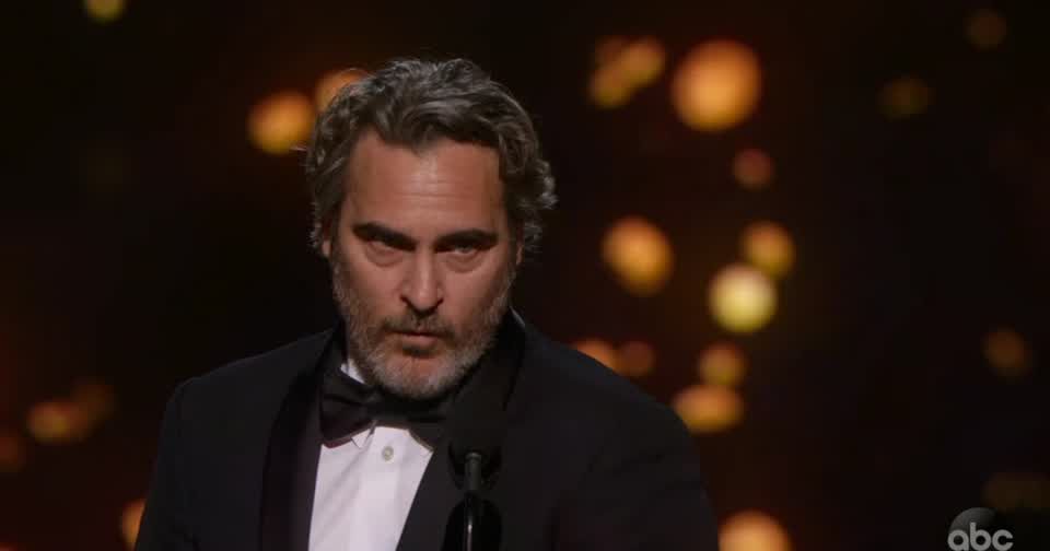 preview for Joaquin Phoenix pays tribute to brother River at the 2020 Oscars (ABC)