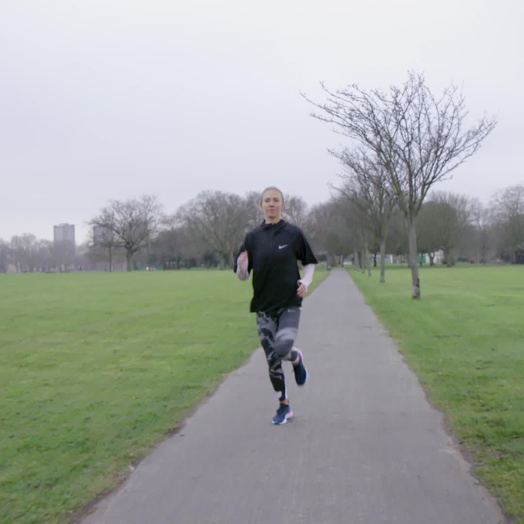 preview for Run Coach Becs Gentry Shares Her Favourite Beginner Warm Up Moves